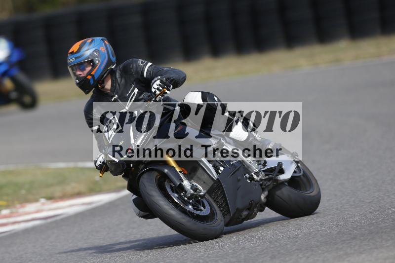 /37 09.08.2026  Pluess Motosport ADR/Einsteiger/23
